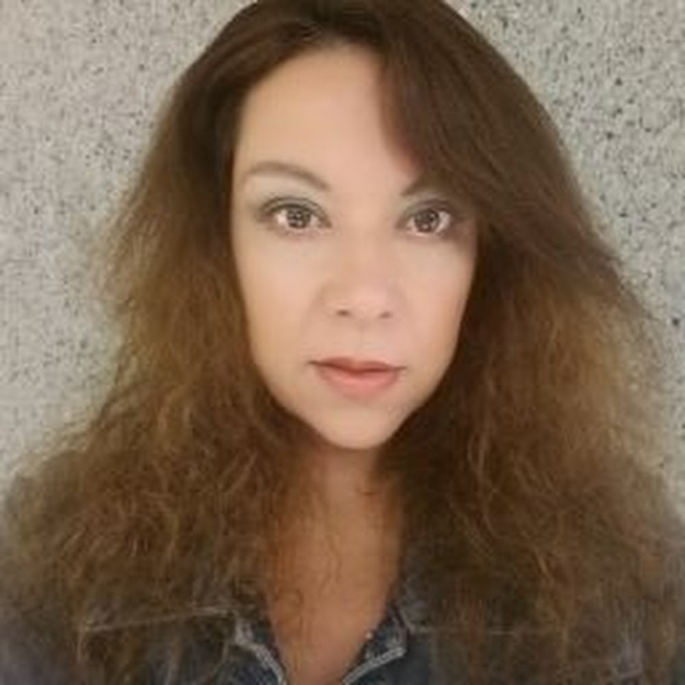 Meet your Posher, Natasha